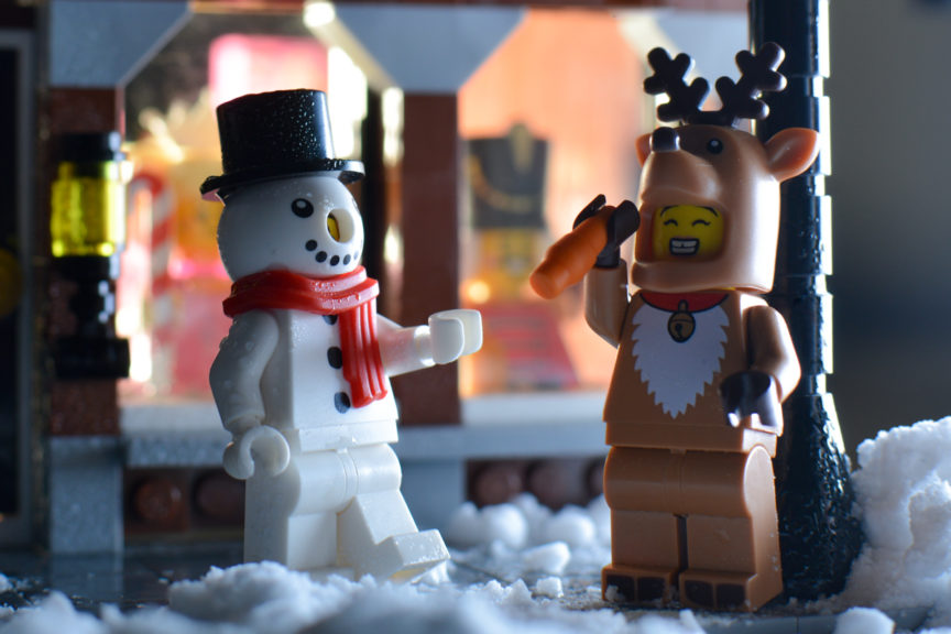 LEGO Series 23: Reindeer Costume Girl