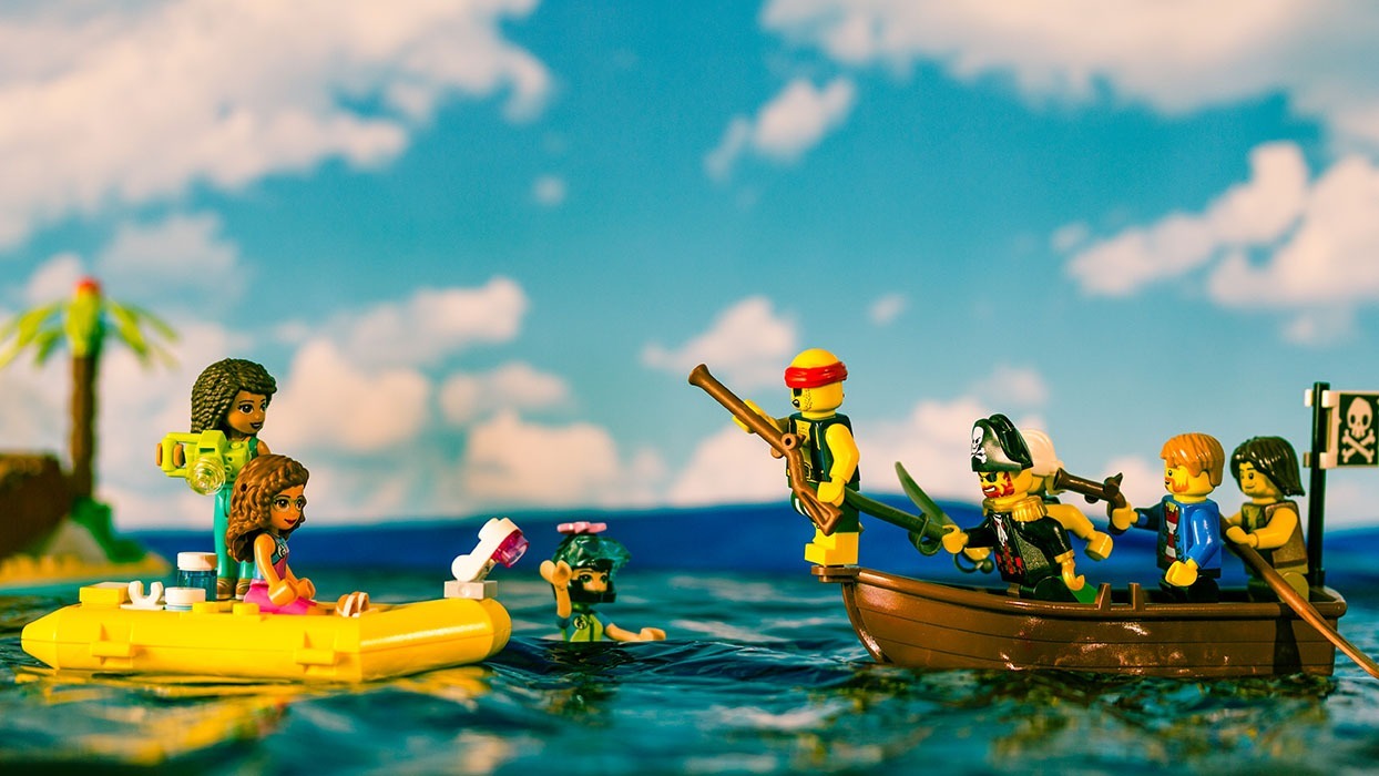 rescue mission boat lego friends