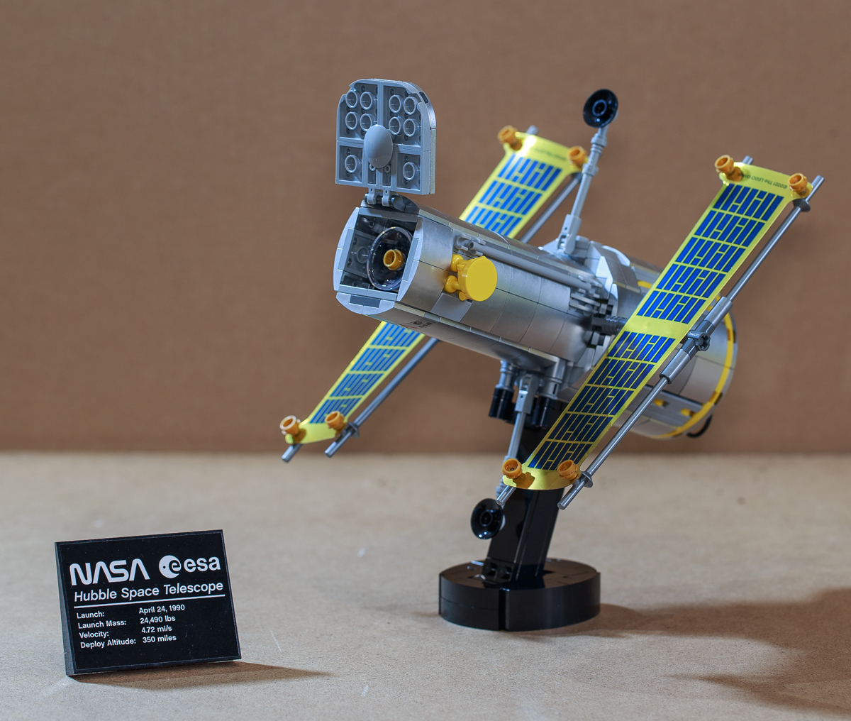 Review: LEGO 10283 CREATOR EXPERT NASA Space Shuttle Discovery - Brickcentral