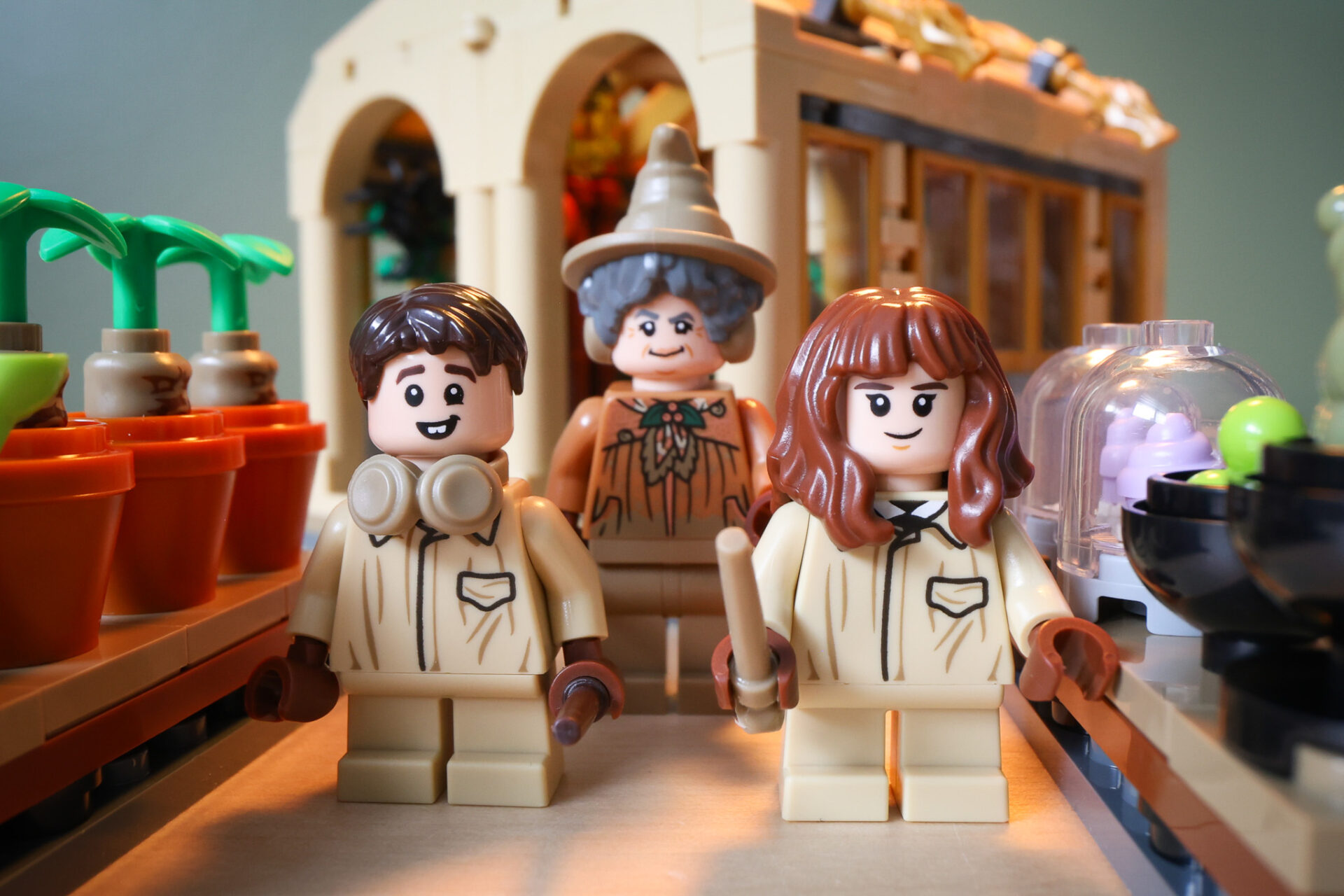 メンタルオーバー Review Lego 76445 Hogwarts™ Castle: Herbology Class - BrickCentral